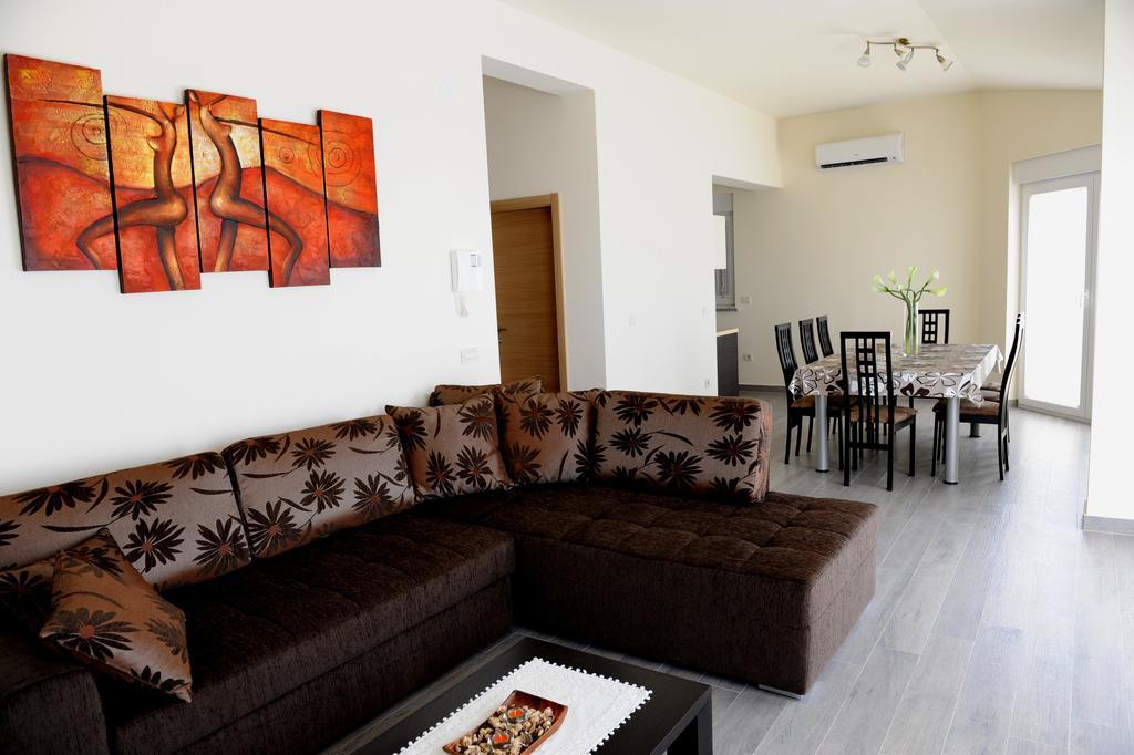 Apartment Lara ヴォディツェ 部屋 写真