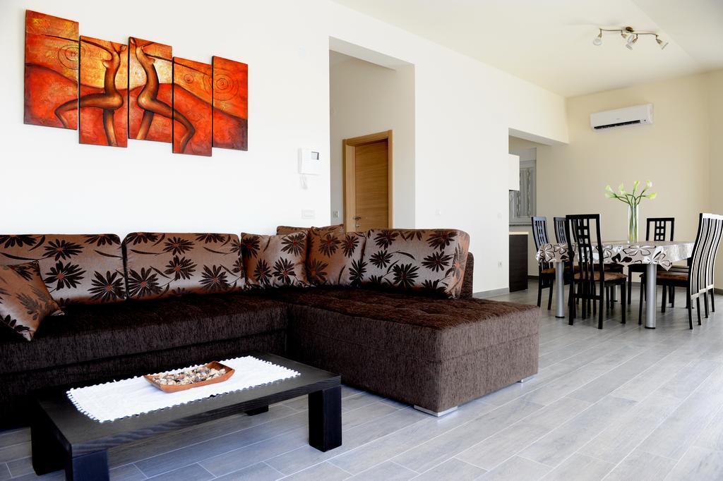 Apartment Lara ヴォディツェ 部屋 写真